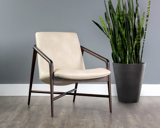Sunpan Mila Lounge Chair In Bravo Cream/Bravo Metal/Dark River