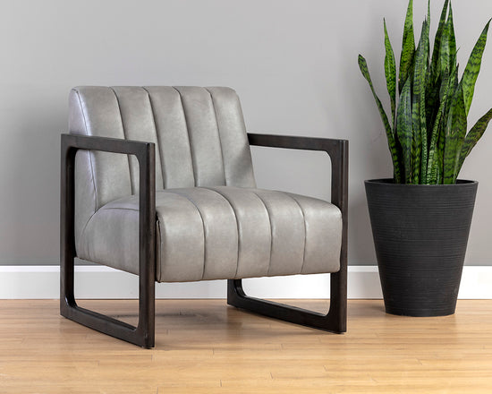 Sunpan Joaquin Lounge Chair In Bravo Cream/Metal/Metropolis Blue