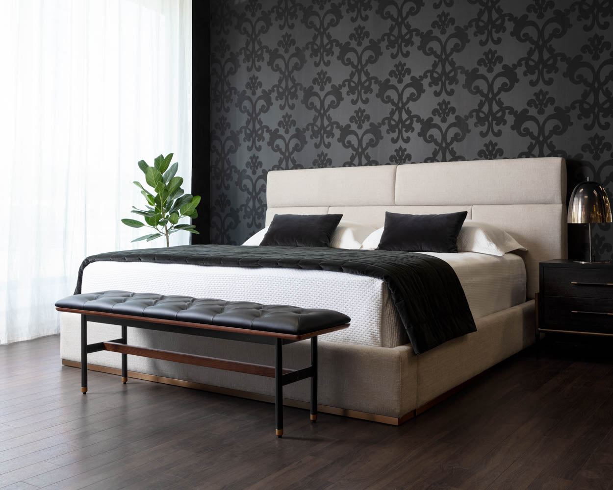 Sunpan Beckham Bed - King - Chacha Cream/Quilted Abbington Charred Brown