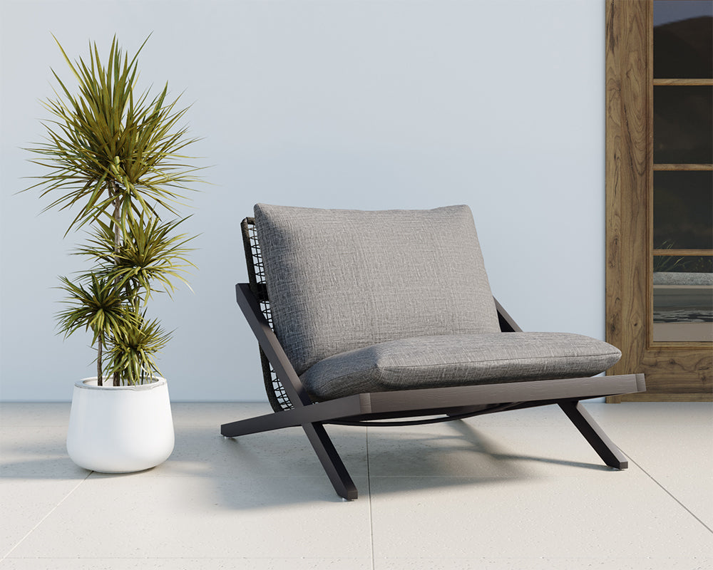 Sunpan Bari Lounge Chair