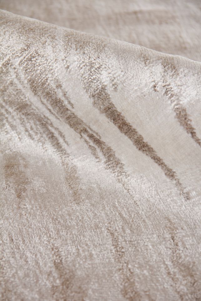 Exquisite Rugs Bamboo Silk Handmade Hand-Knotted Bamboo Silk and Cotton Area Rug