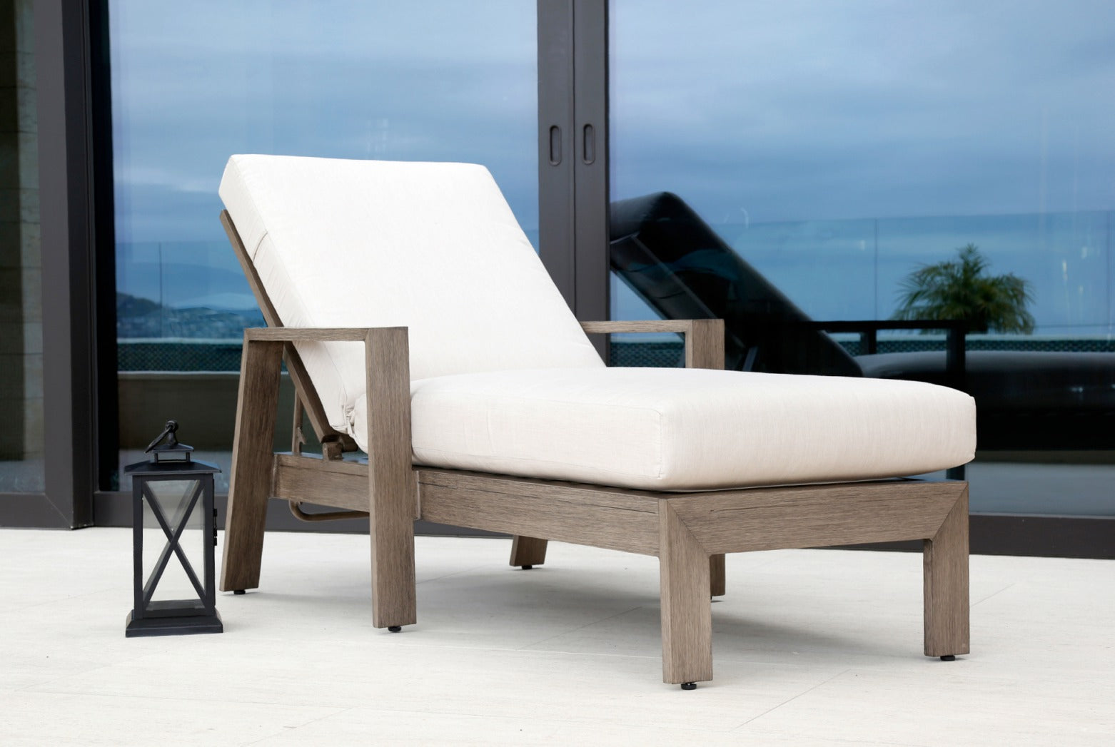 Sunset West Laguna Aluminum Chaise Lounge with Cushion