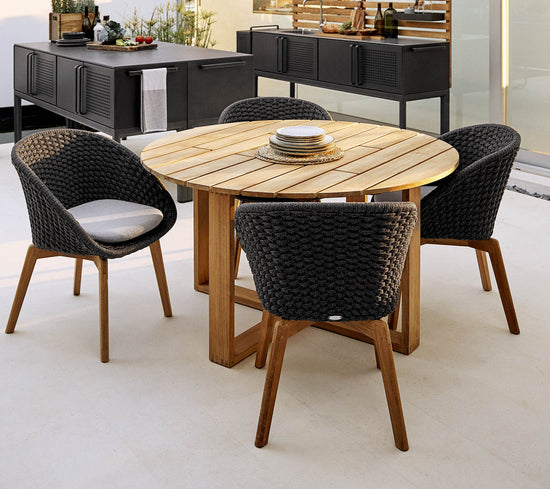 Cane-Line Endless Table