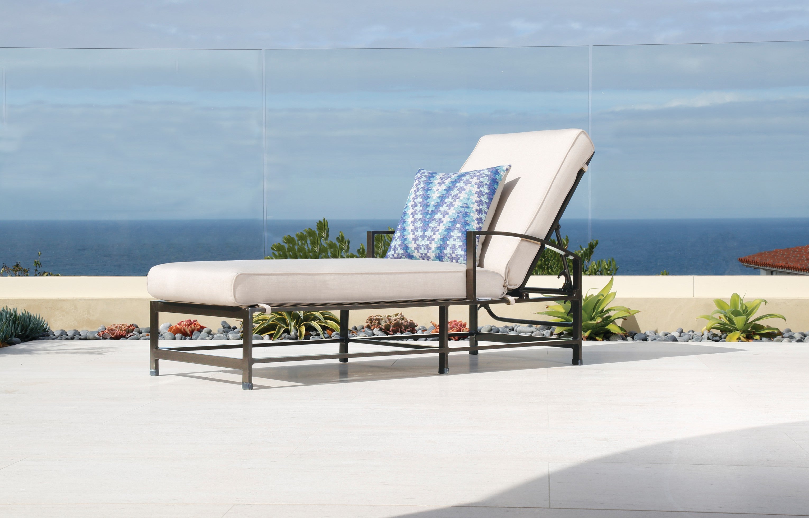 Sunset West La Jolla Aluminum Chaise with Cushion