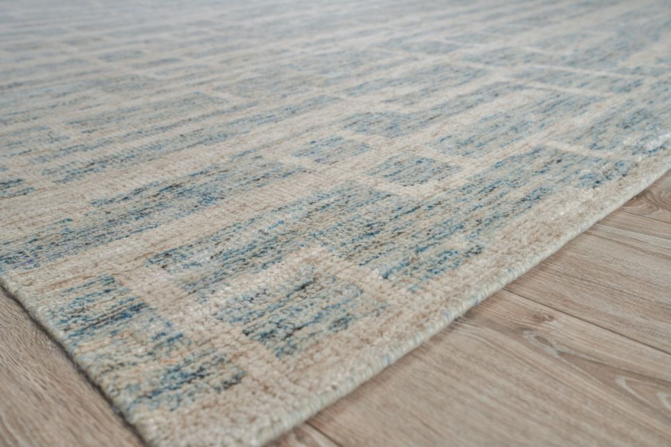 Exquisite Rugs Aldridge Handmade Hand-Knotted New Zealand Wool and Bamboo Silk Area Rug