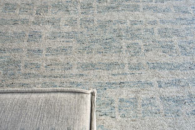 Exquisite Rugs Aldridge Handmade Hand-Knotted New Zealand Wool and Bamboo Silk Area Rug