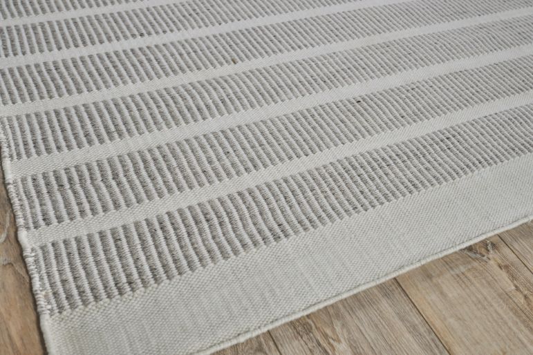 Exquisite Rugs Boca INDOOR/OUTDOOR Handmade Flatwoven PET yarn Area Rug