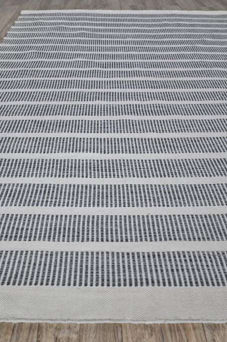 Exquisite Rugs Boca INDOOR/OUTDOOR Handmade Flatwoven PET yarn Area Rug