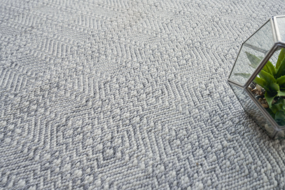 Exquisite Rugs Echo INDOOR/OUTDOOR Handmade Flatwoven PET yarn Area Rug
