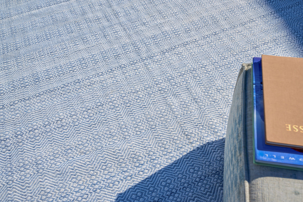 Exquisite Rugs Echo INDOOR/OUTDOOR Handmade Flatwoven PET yarn Area Rug