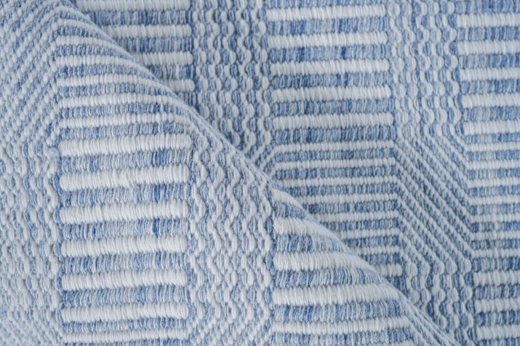 Exquisite Rugs Naples INDOOR/OUTDOOR Handmade Flatwoven PET yarn Area Rug