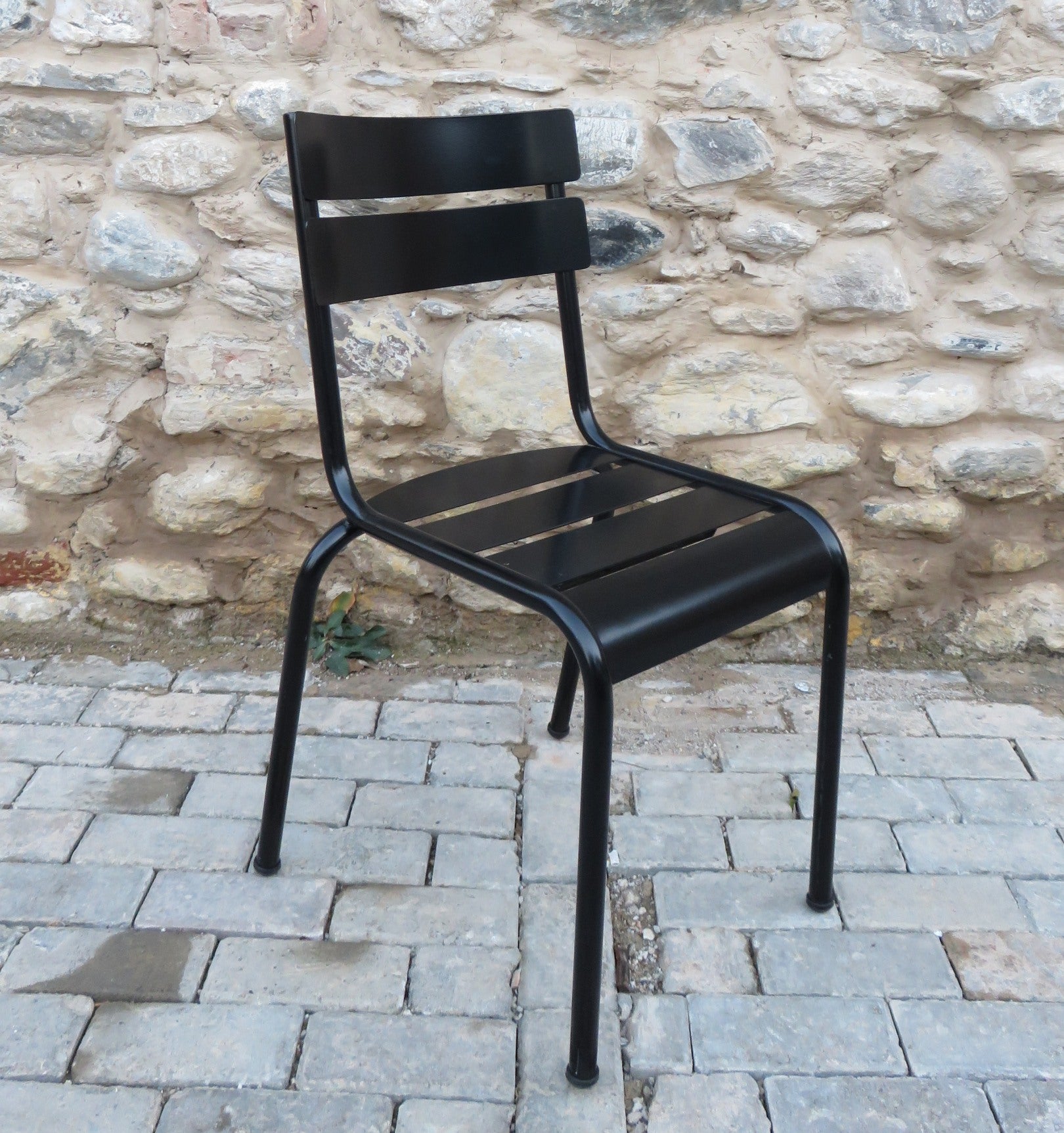 Furniture Designhouse Senat Bistro Chairs - Stackable - Powder Coated Tubular Steel Frame - Set of Two