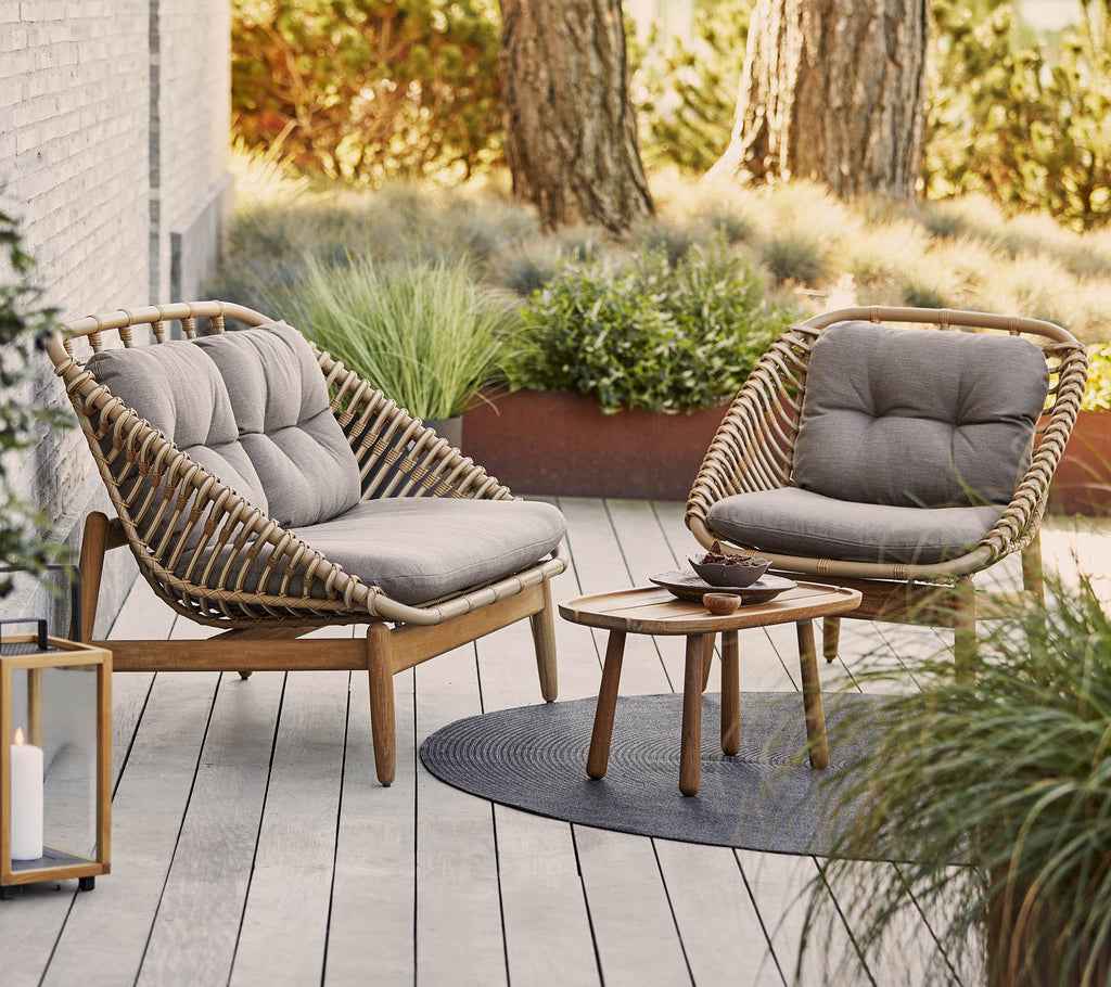 Cane-Line Strington Lounge Chair with Teak Frame