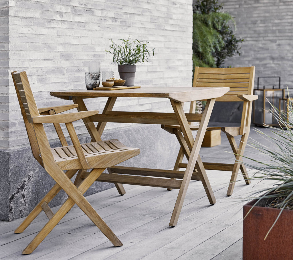 Cane-Line Flip Folding Table Small 31.5"x31.5"