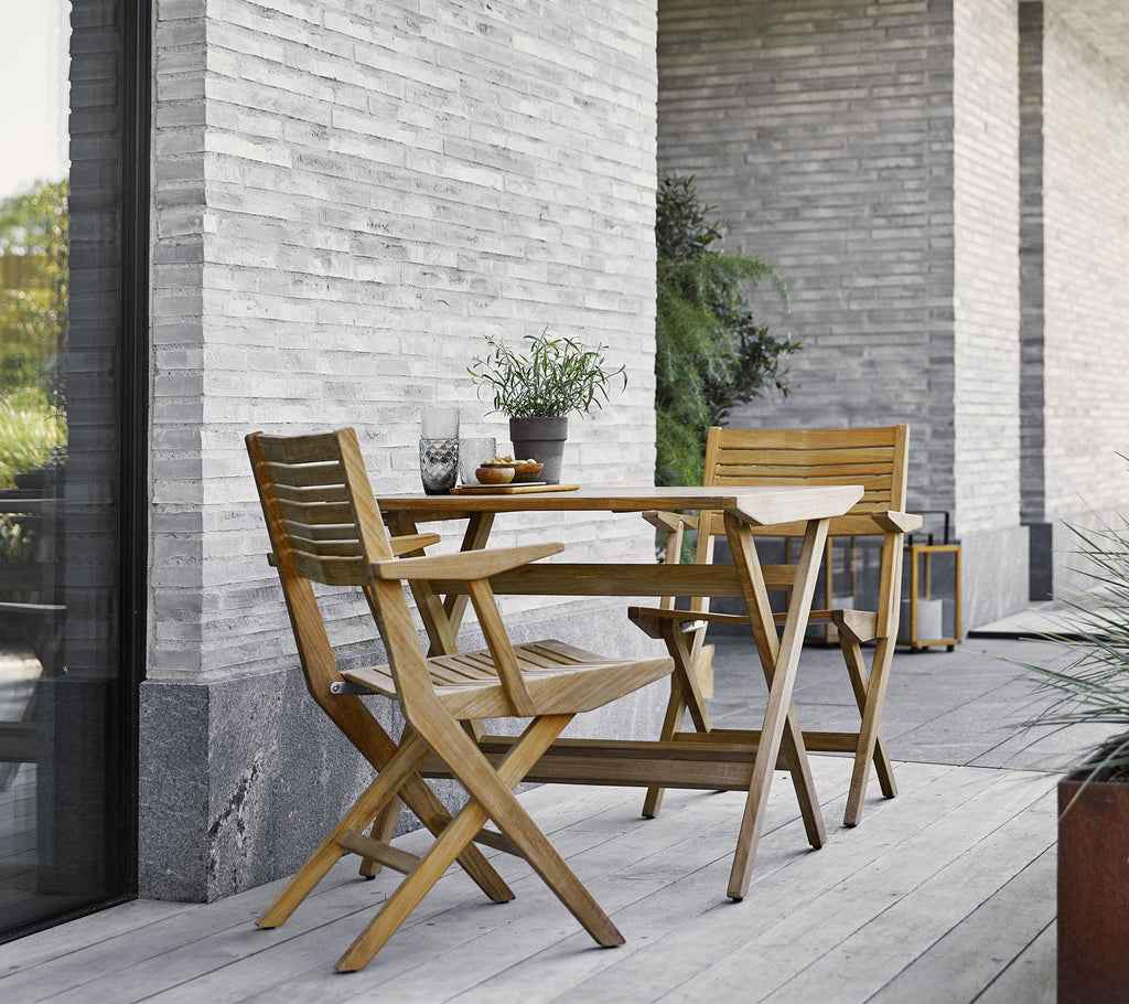 Cane-Line Flip Folding Table Small 31.5"x31.5"