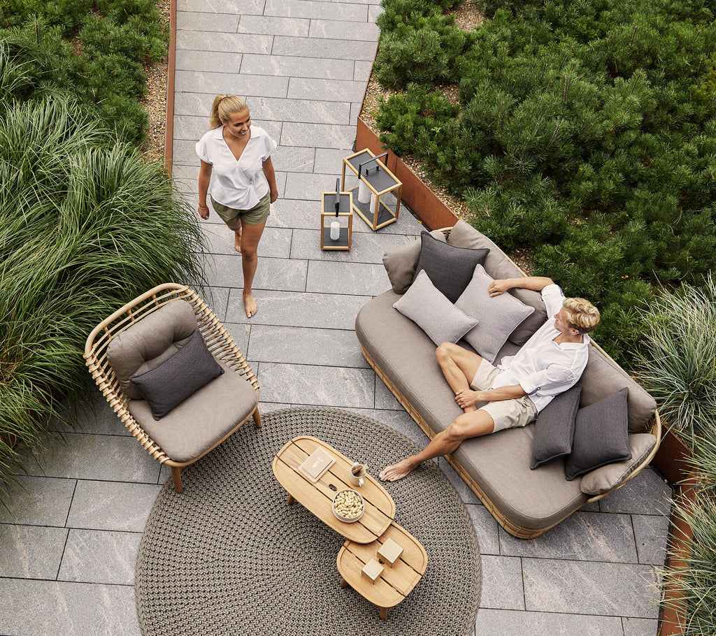 Cane-Line Strington Lounge Chair with Teak Frame