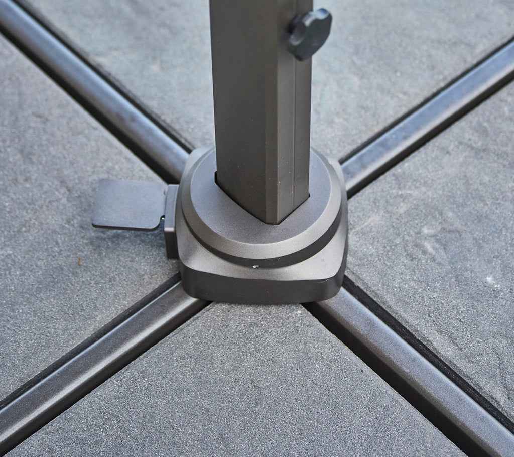 Cane-Line Hyde Luxe Tilt Parasol 118.2 x 118.2 Inches - Aluminium