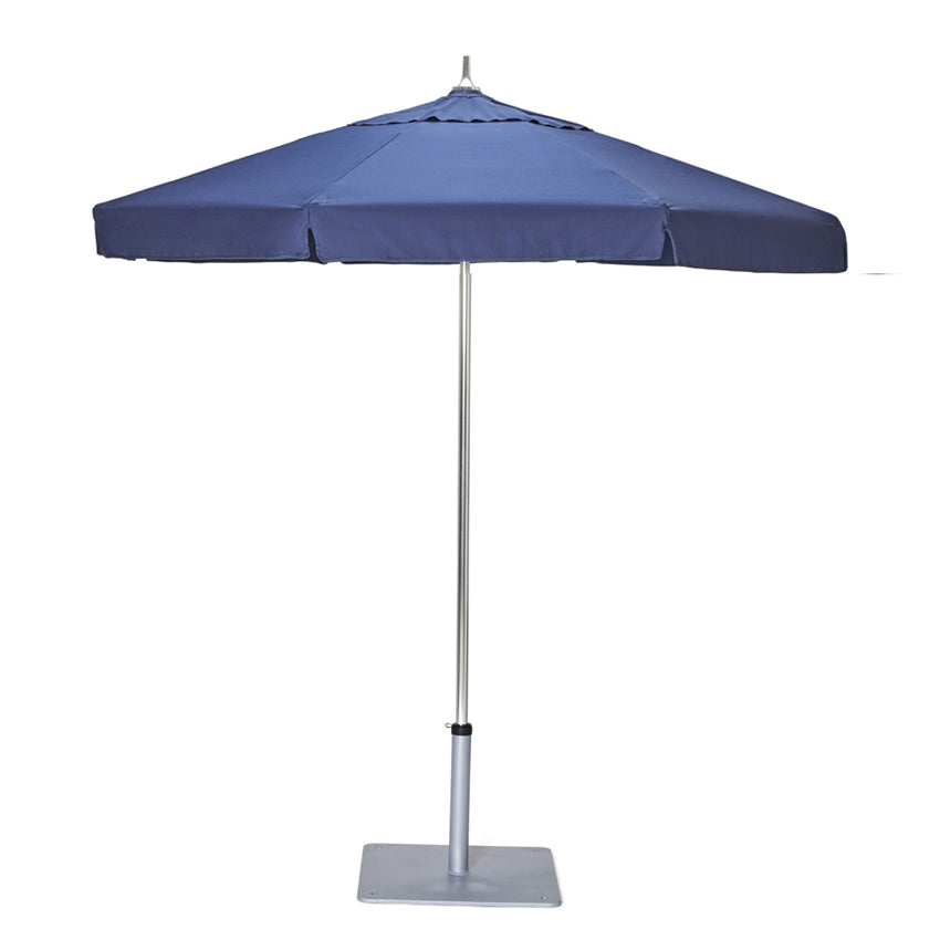 Woodard Canopi Forum 6' Square Market Umbrella with Sunbrella Marine Fabric, Erin Green, 85 Pound Umbrella Base - Black, 4 Light Kit, Umbrella, Aluminum, Fabric, Square, 4 Legs, Outdoor