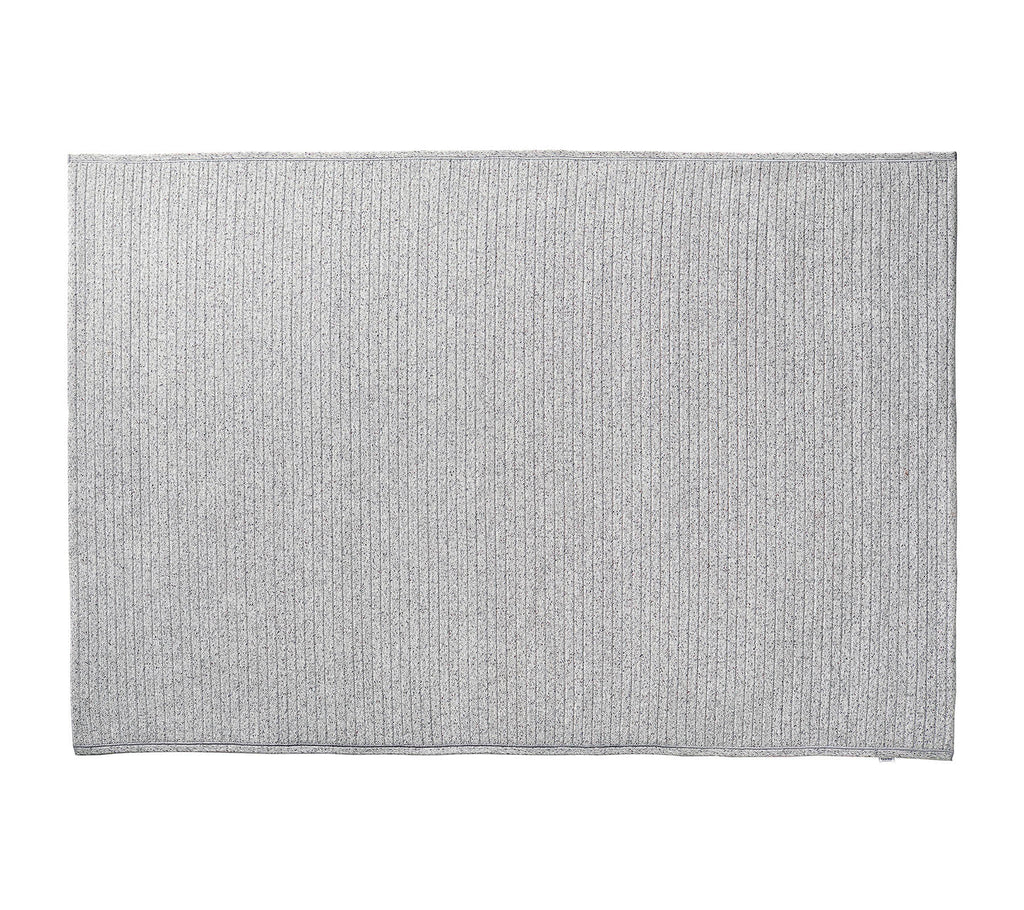 Cane-Line Dot Rug - 94.5"x67"