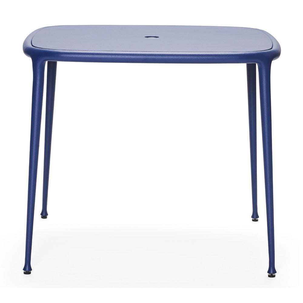 Woodard Windsor Dining Table