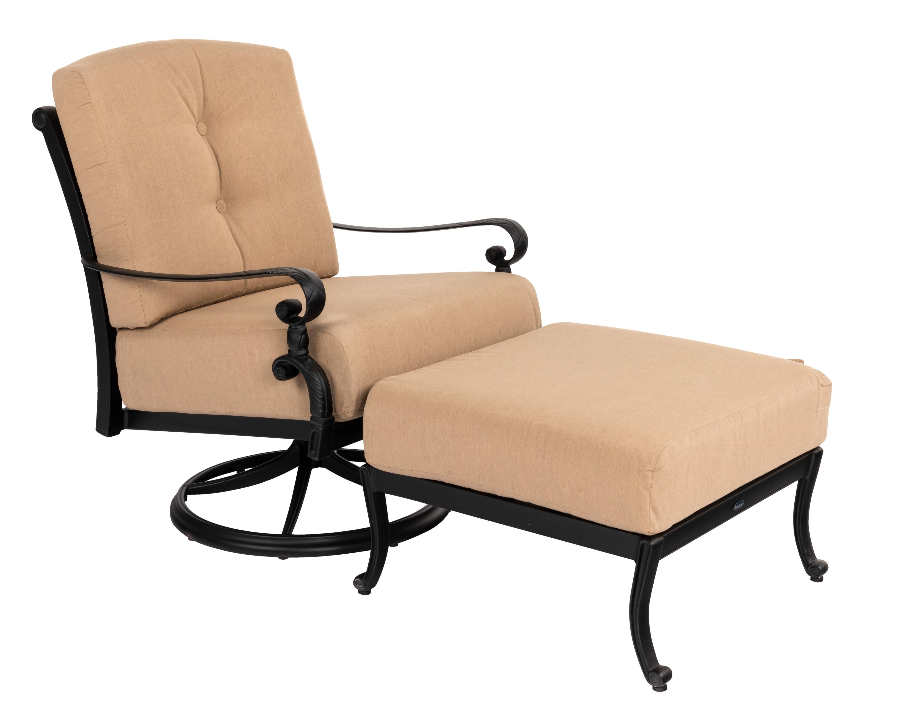 Aged TeakWith Cushion, Grade E Fabric