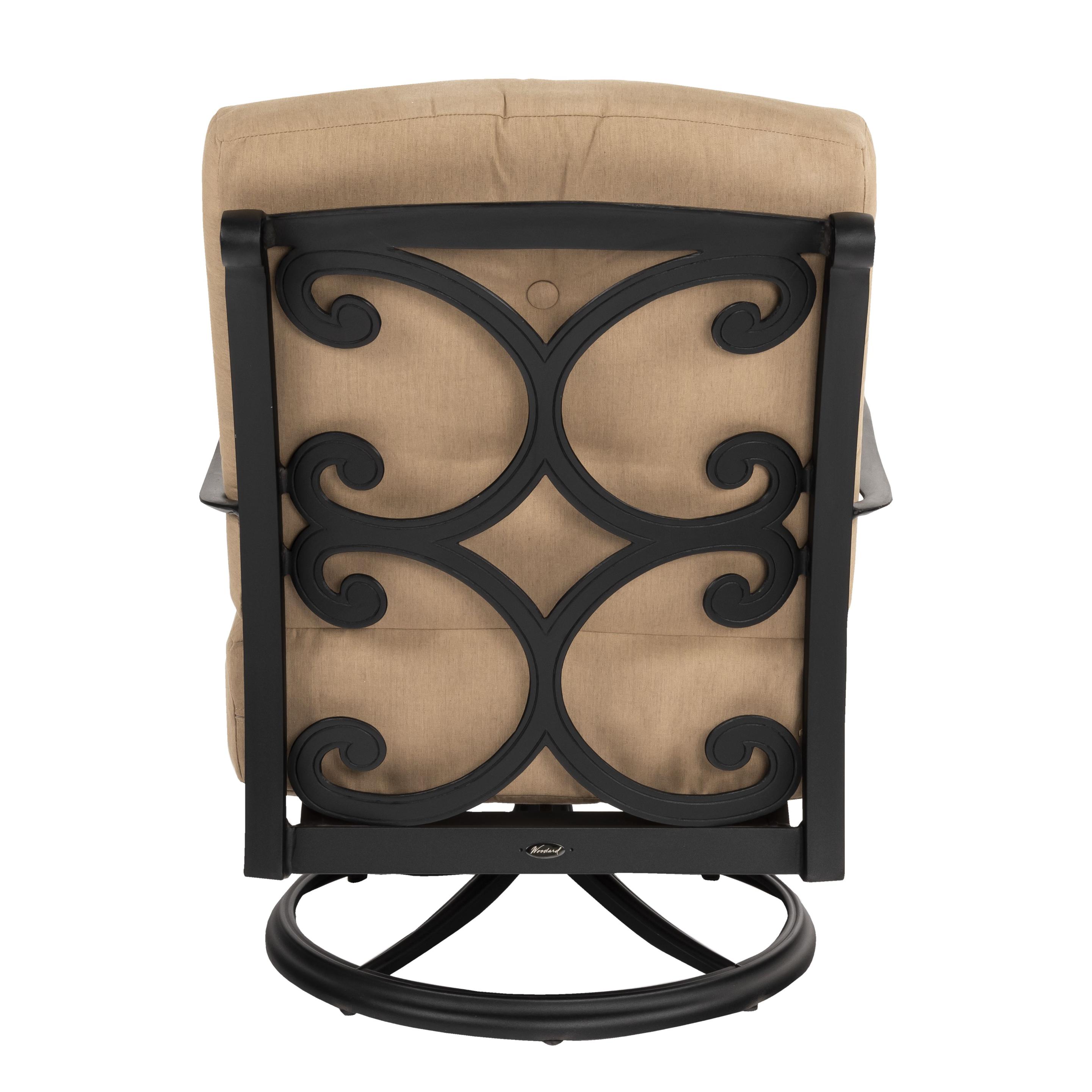 Aged TeakWith Cushion, Grade D Fabric