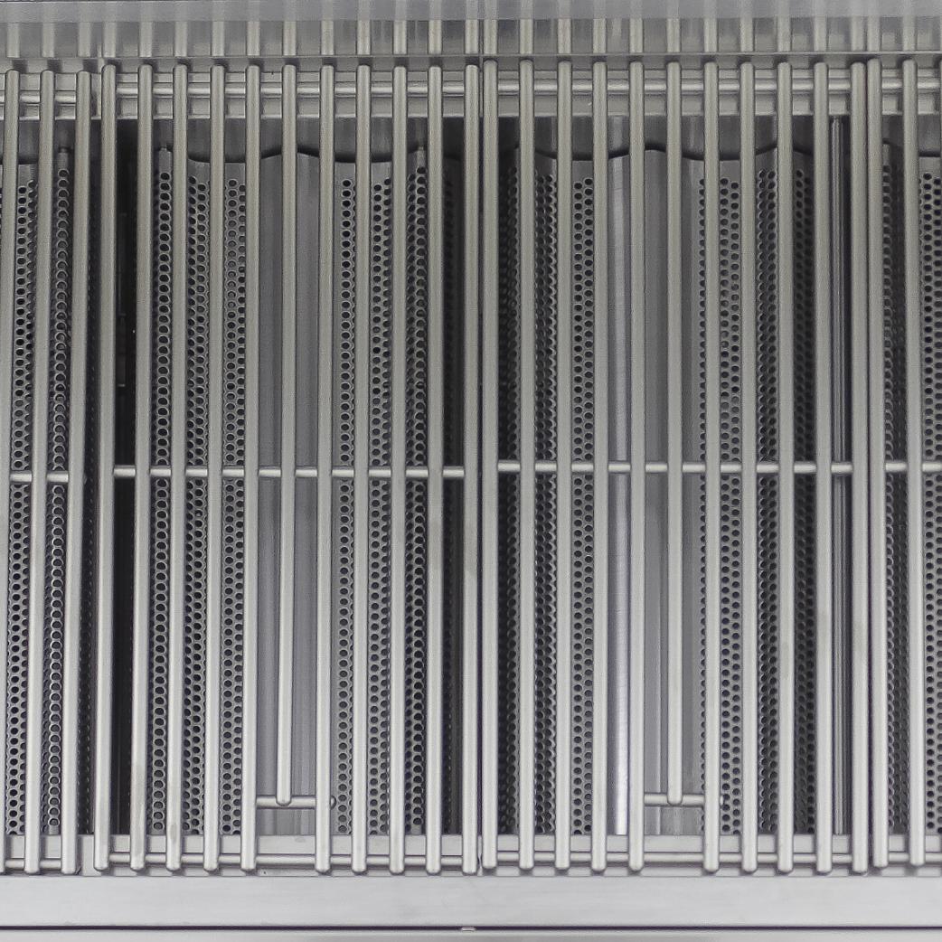 Blaze Grills 40-Inch 5-Burner LTE3 Gas Grill With Rear Burner And Built-in Lighting System
