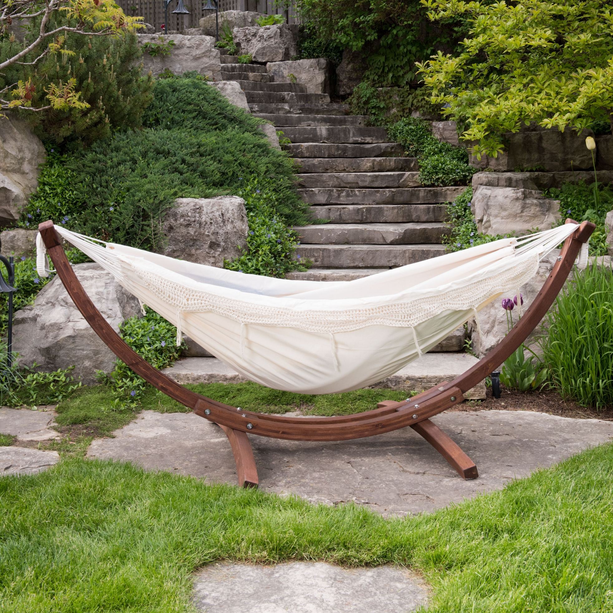 Vivere Double Cotton Hammock with Solid Pine Arc Stand - Cayo Reef/Retro/Natural with Fringe (8ft)