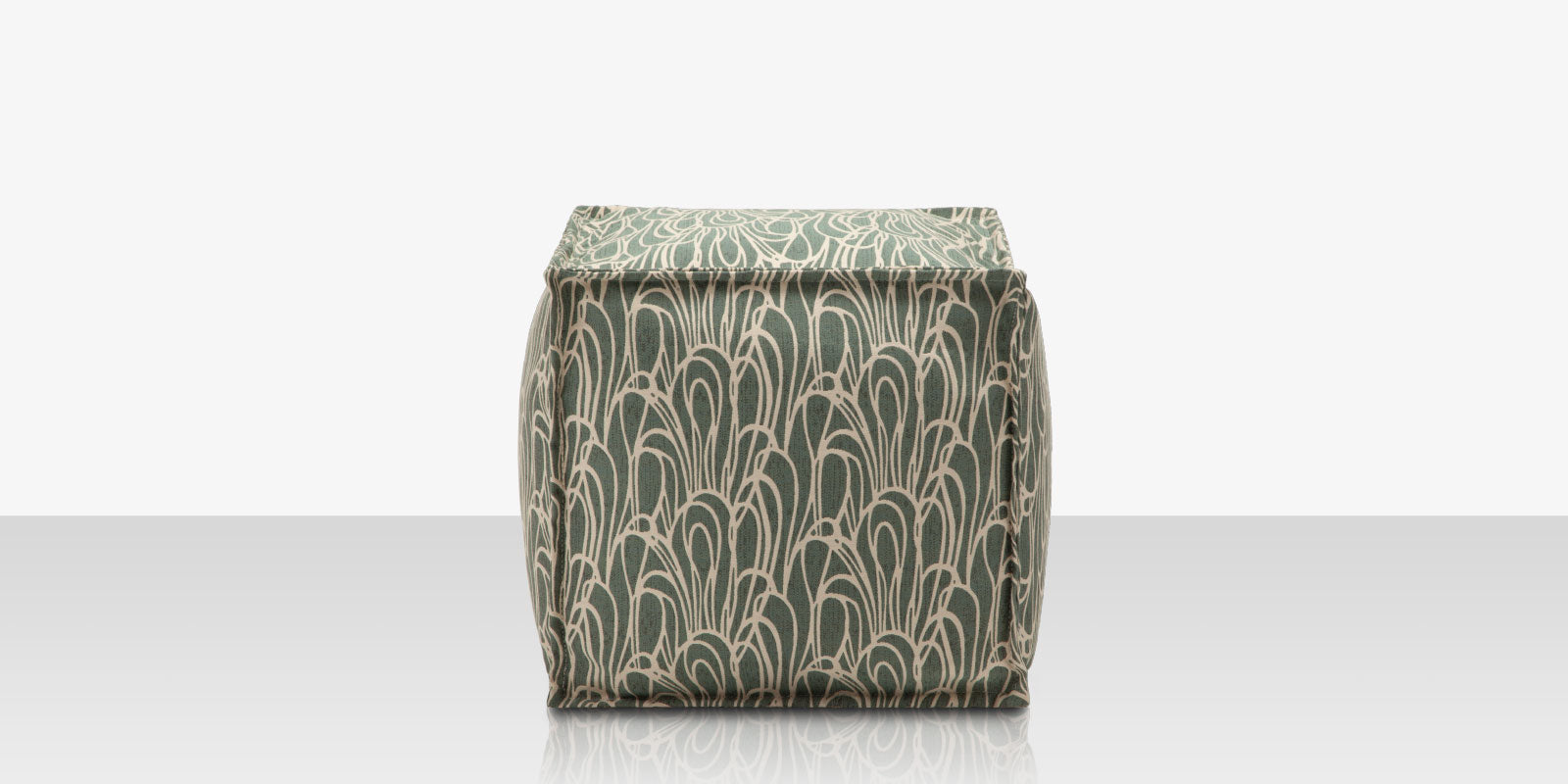 DecoScapes Casbah Small Puof (Square) 18"x18"