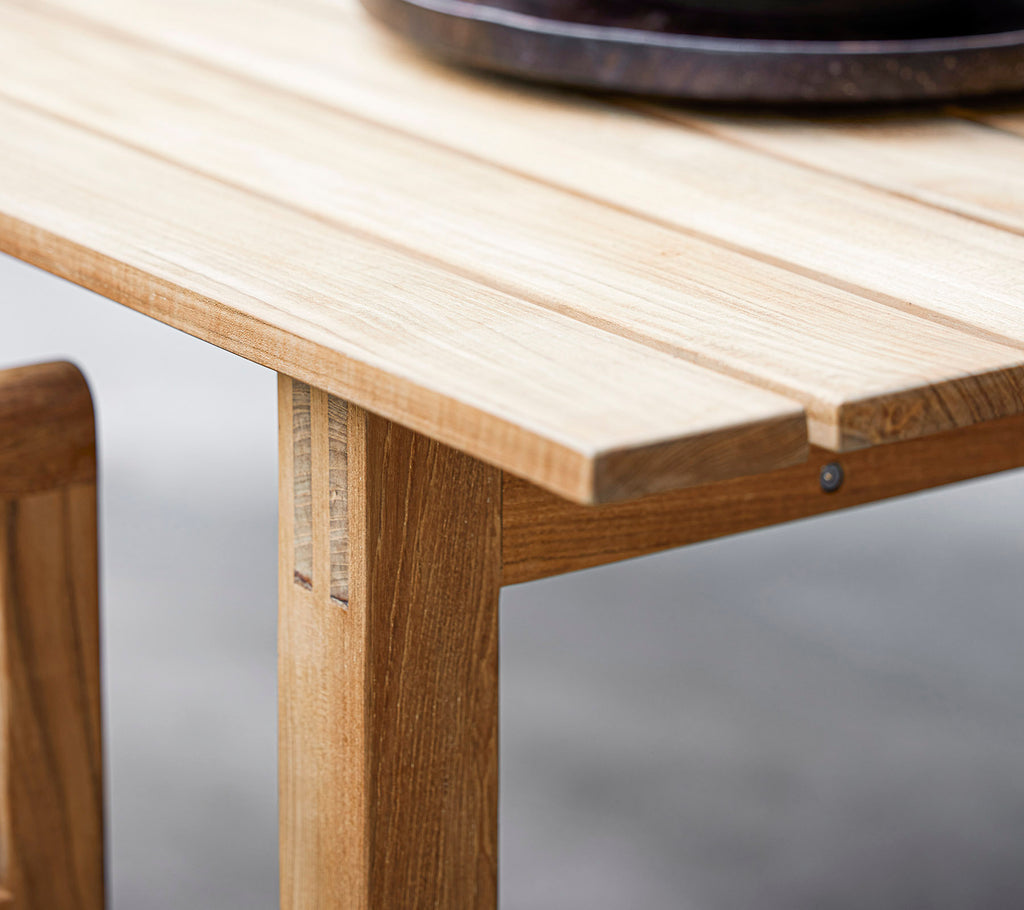 Cane-Line Grace Dining Table - 95 x 39