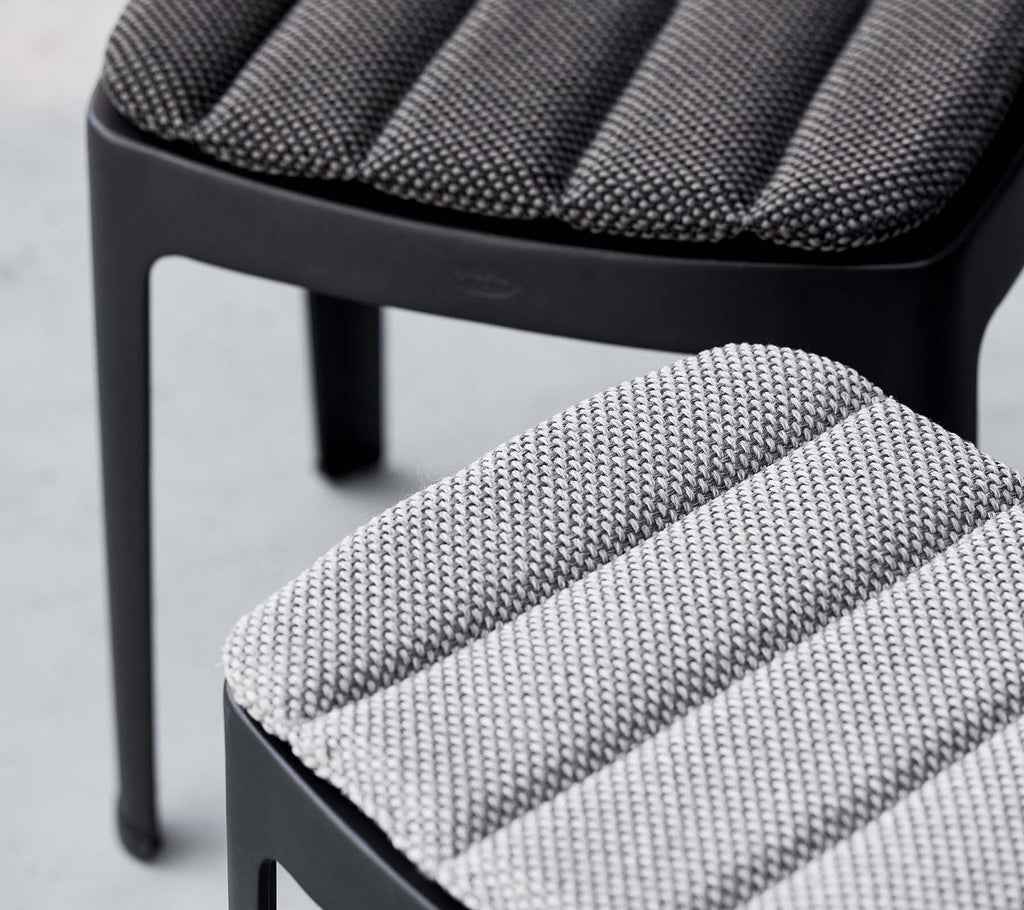 Cane-Line Cut Stool - Stackable