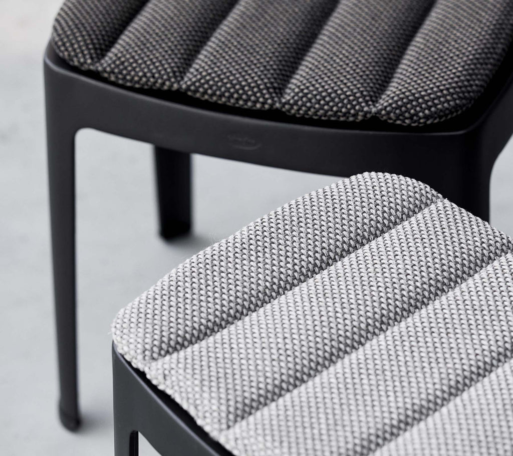 Cane-Line Cut Stool - Stackable