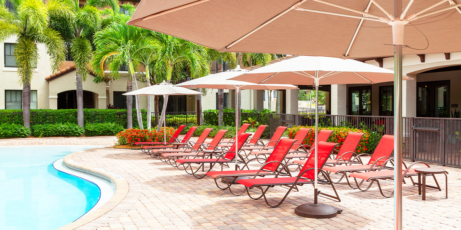 DecoScapes Rio Round Single Vented Umbrella