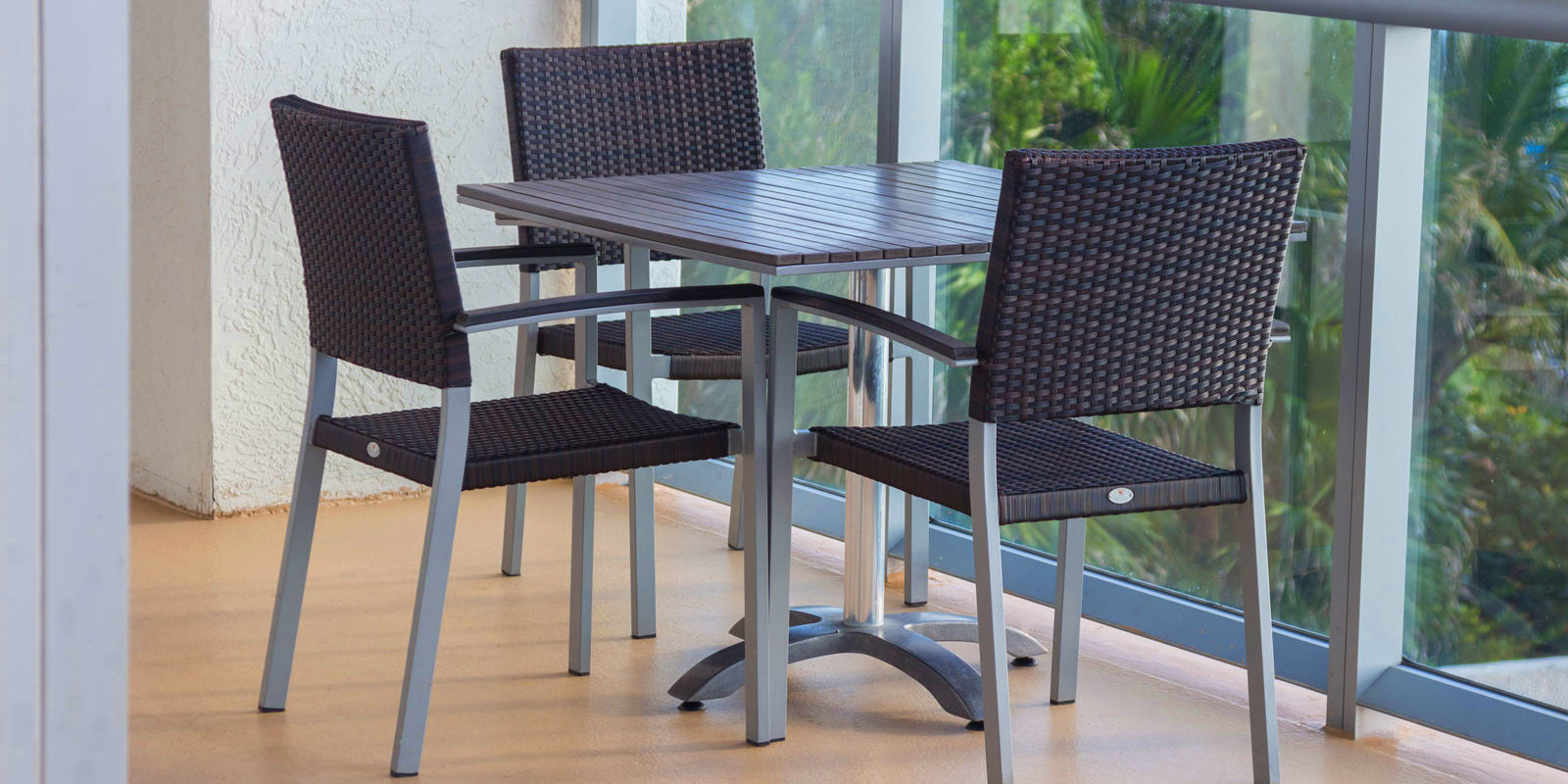 DecoScapes Fiji Wicker Dining Arm Chair
