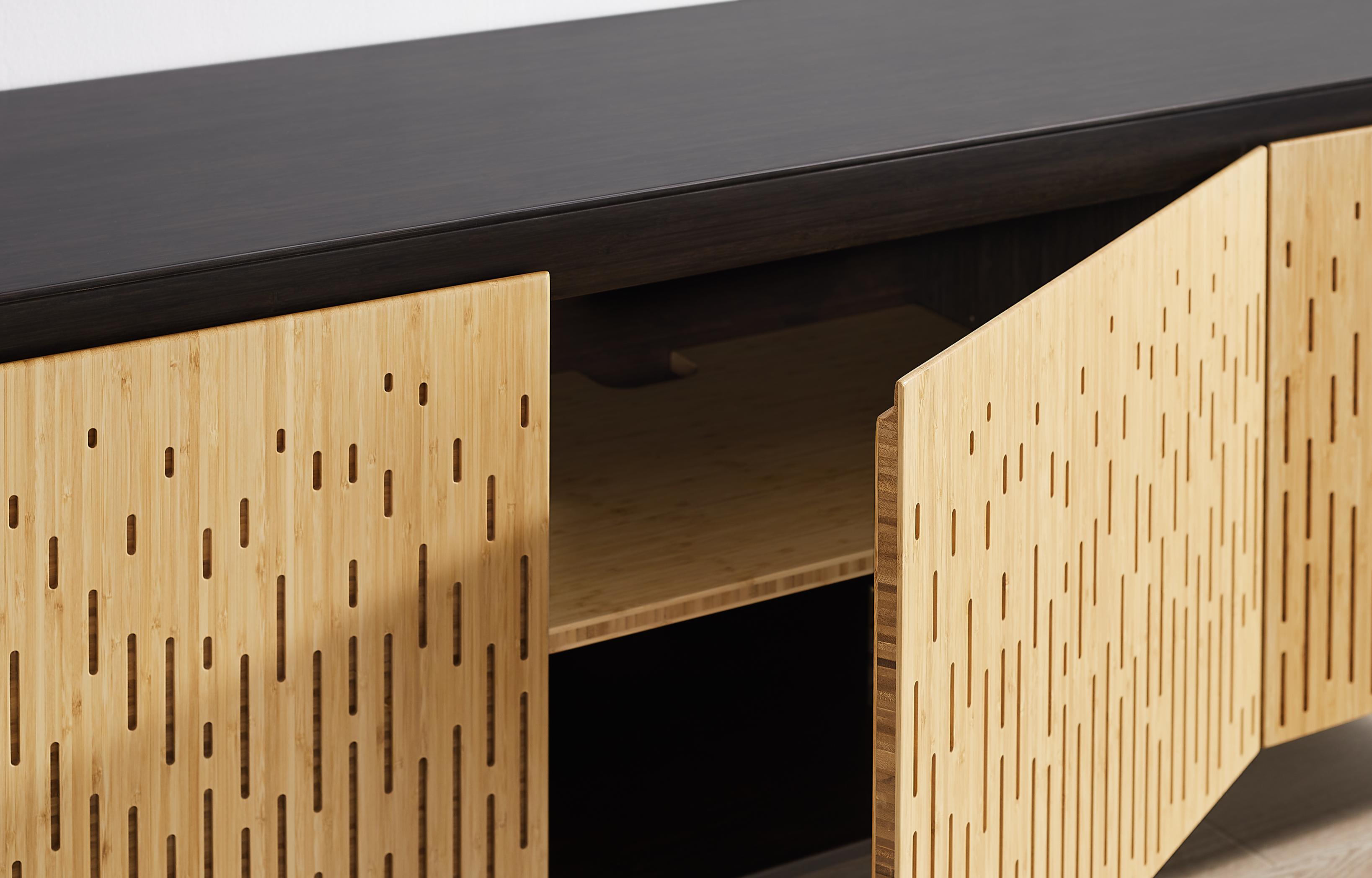 Greenington Hanna Sideboard In Caviar/Wheat