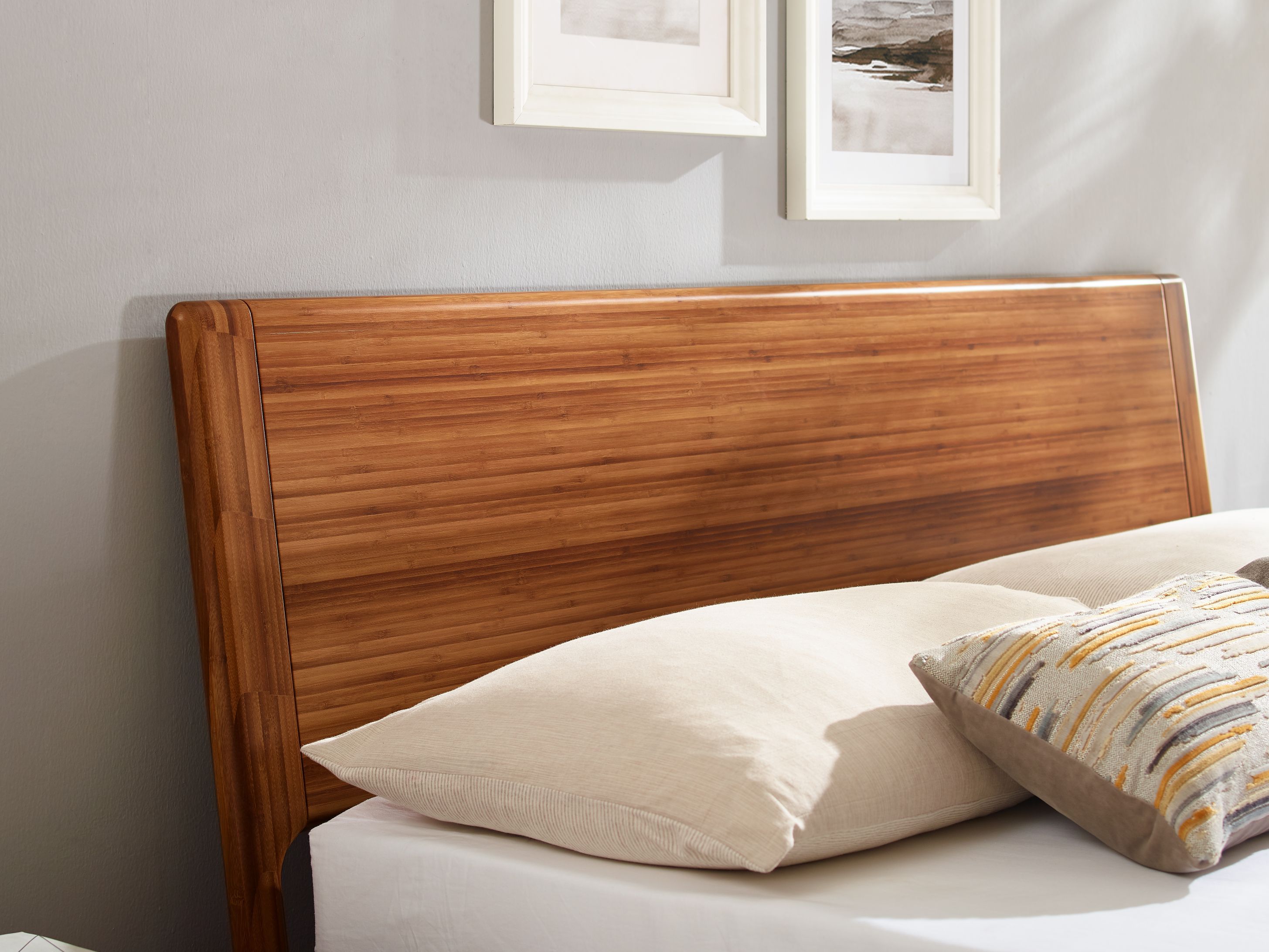 Greenington Ventura King Platform Bed - Amber