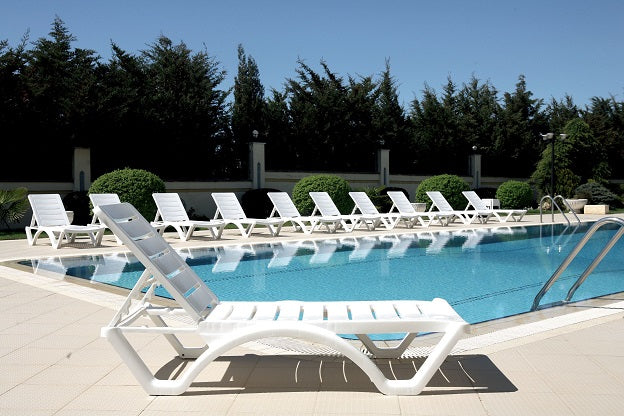 Compamia Aqua Pool Chaise Lounge White - Set of 4