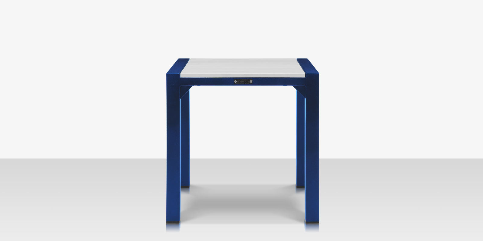 DecoScapes Modera Square End Table