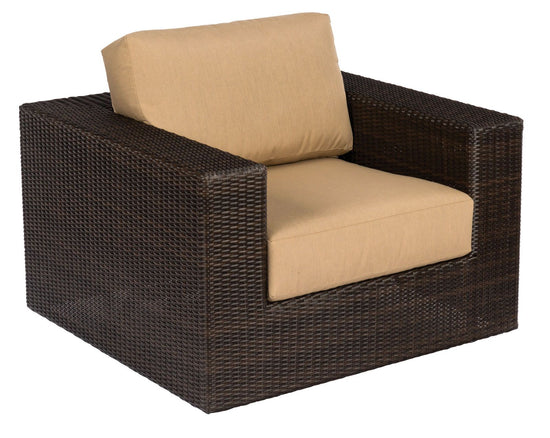 Woodard Montecito Swivel Lounge Chair