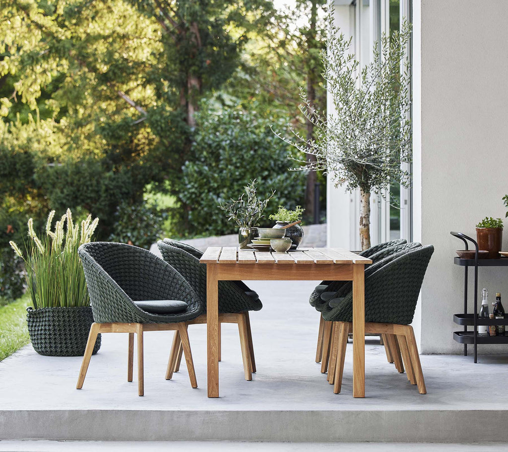 Cane-Line Grace Dining Table - 95 x 39