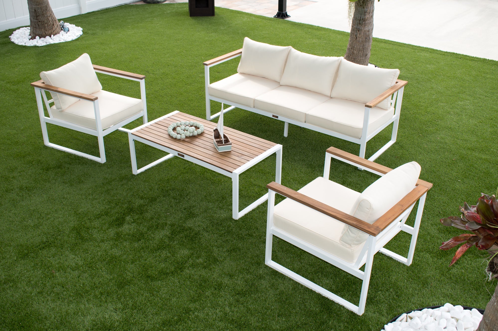 Panama Jack Outdoor Dana Point 4-Piece Seating Set