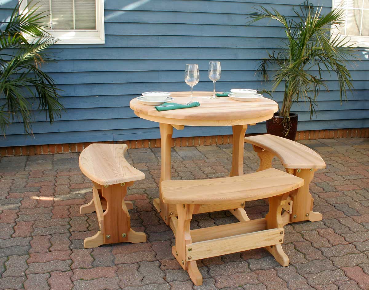 Creekvine Designs 35" Cedar Round Trestle Dining Set