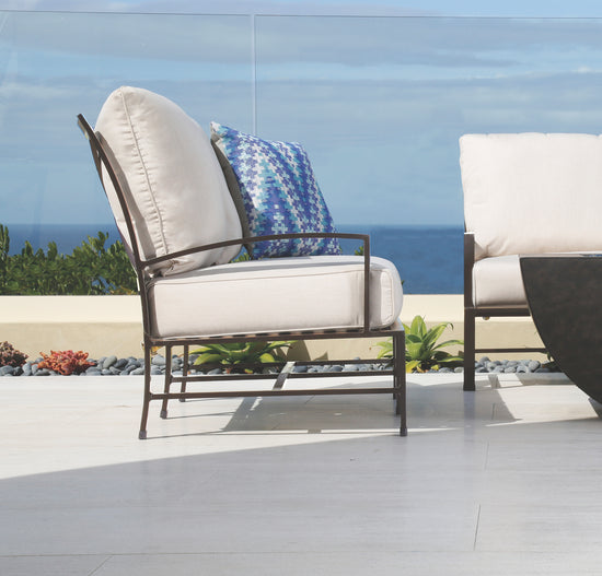 Sunset West La Jolla Aluminum Loveseat with Cushion