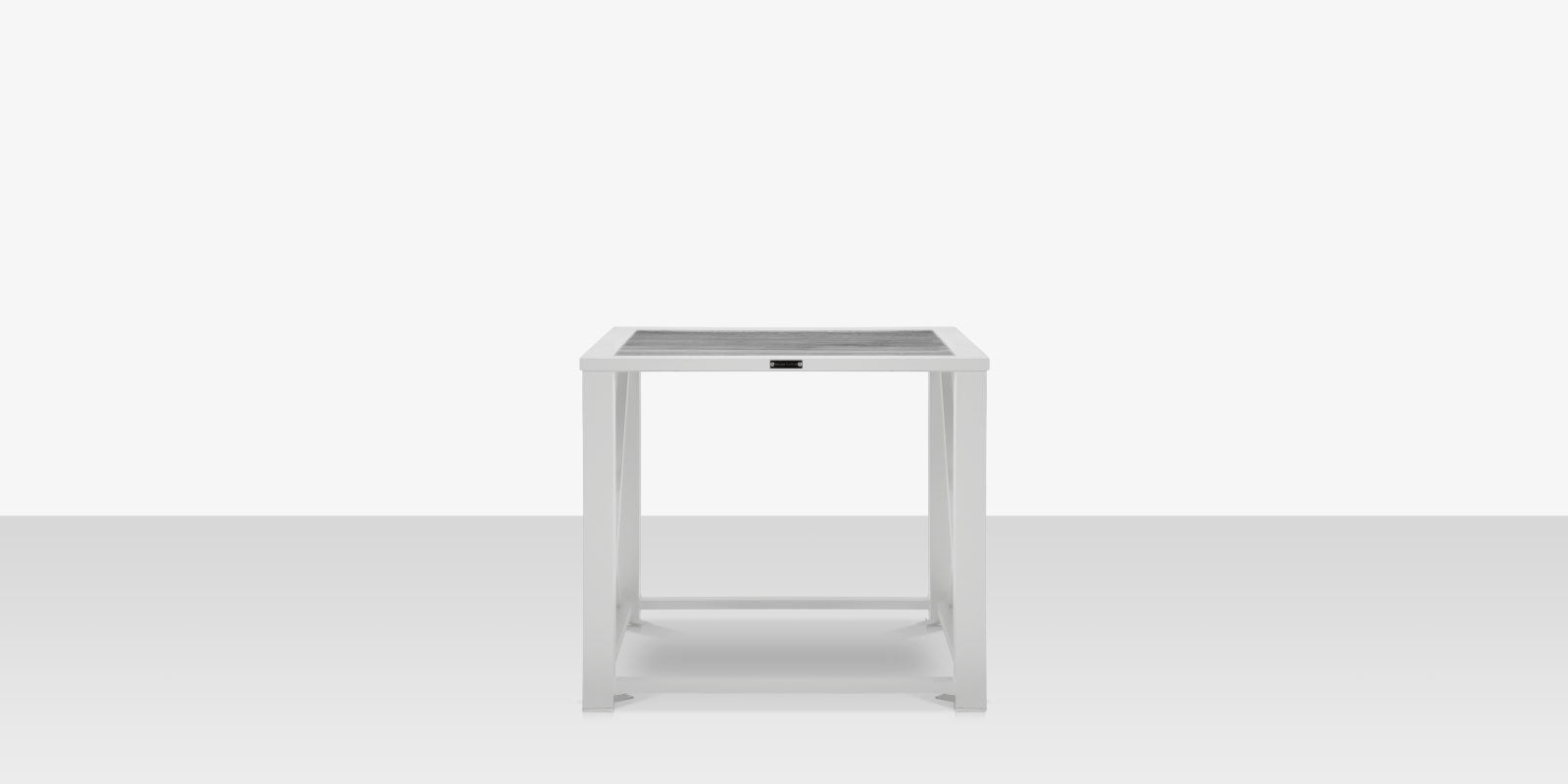 DecoScapes Dynasty End Table