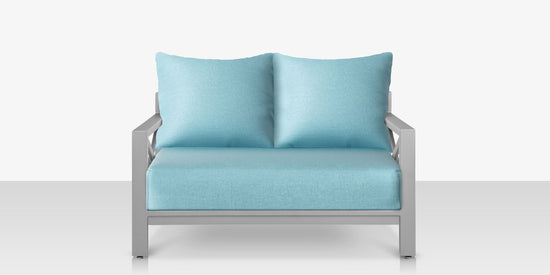 DecoScapes Dynasty Loveseat