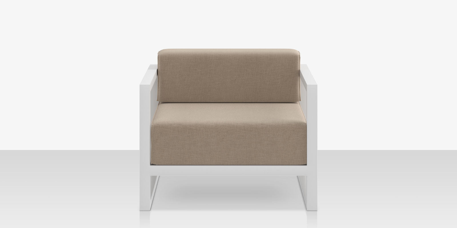 DecoScapes Iconic Aluminum Club Chair