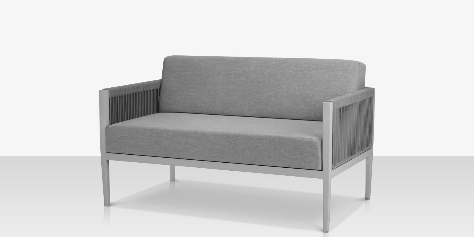 DecoScapes Skye Loveseat