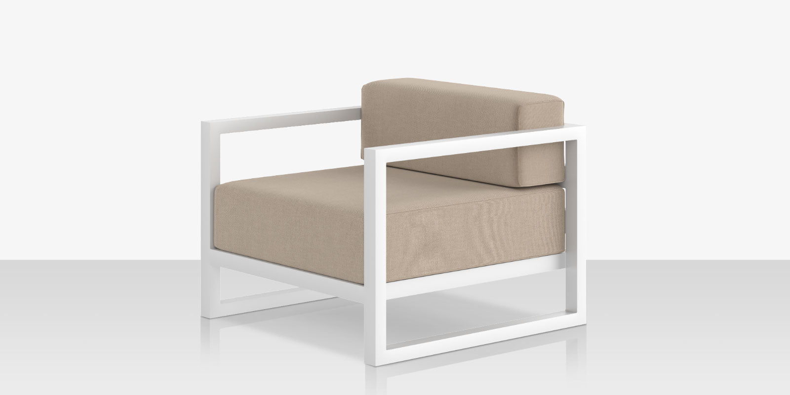 DecoScapes Iconic Aluminum Club Chair
