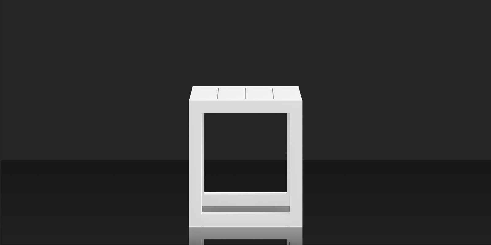 DecoScapes Iconic Aluminum Small 18'' Wide Square Side Table