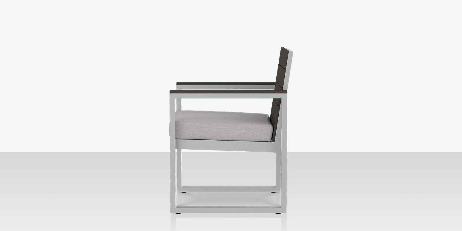 DecoScapes Modera Dining Arm Chair